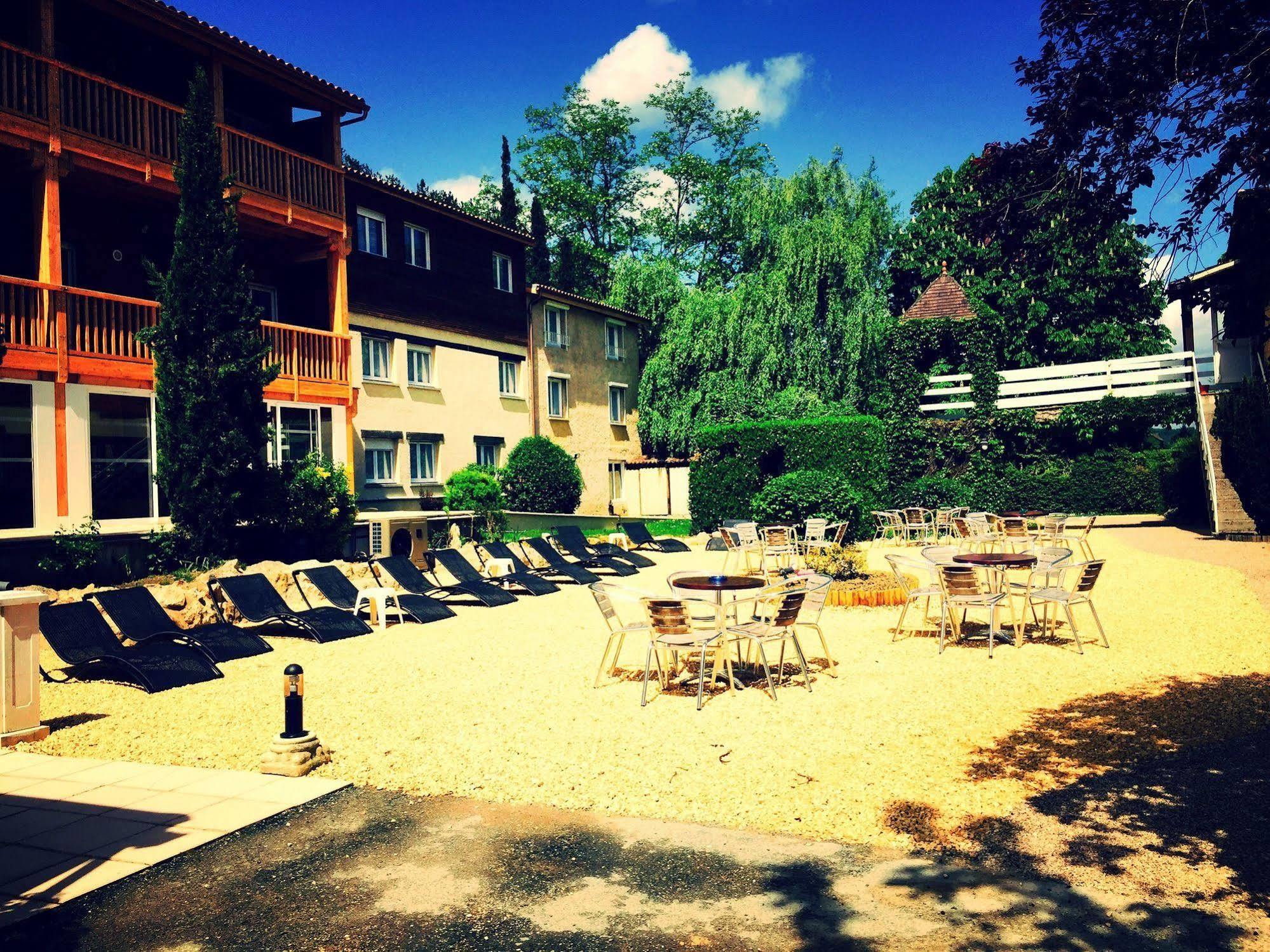 Siorac-en-Périgord Auberge De La Petite Reine מראה חיצוני תמונה